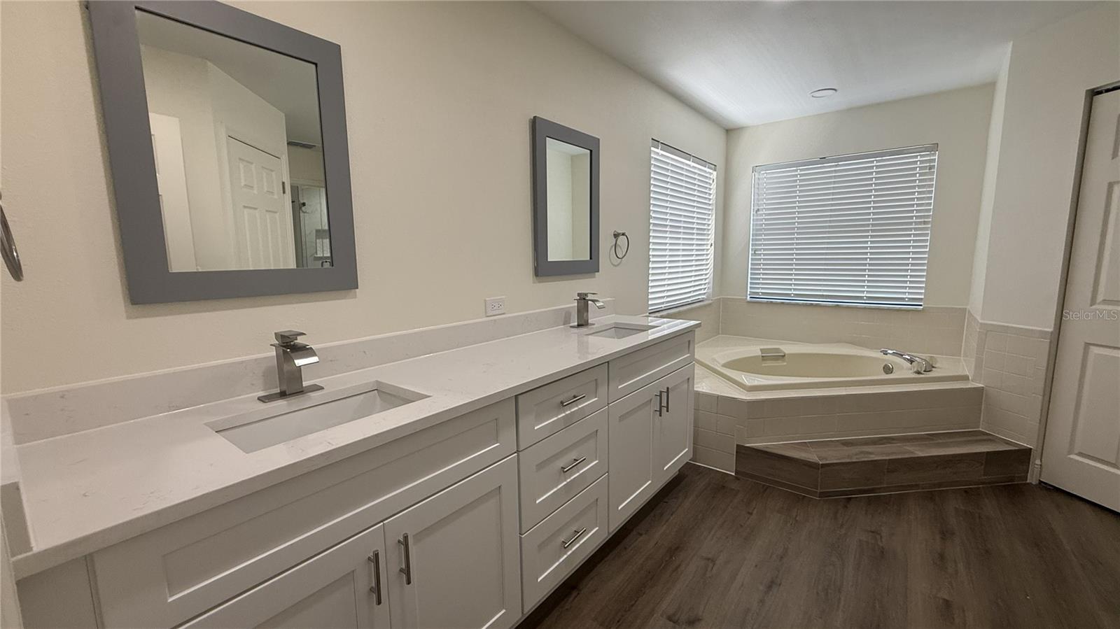 1859 SPRINGWOOD CIR N, CLEARWATER, FL, 33763