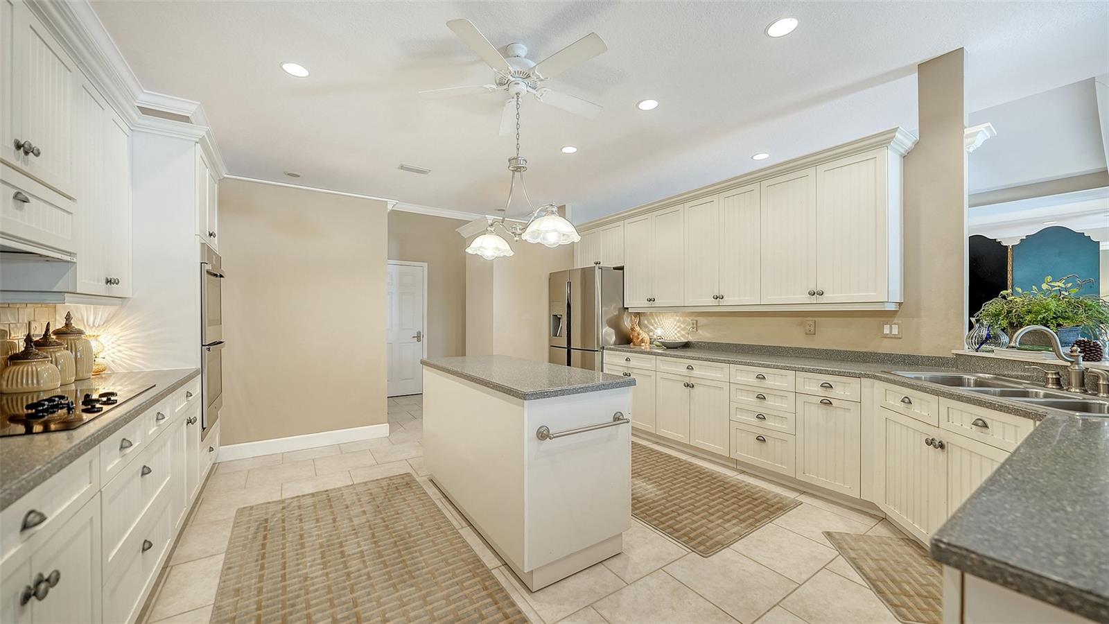 756 VANDERBILT DR, NOKOMIS, FL, 34275