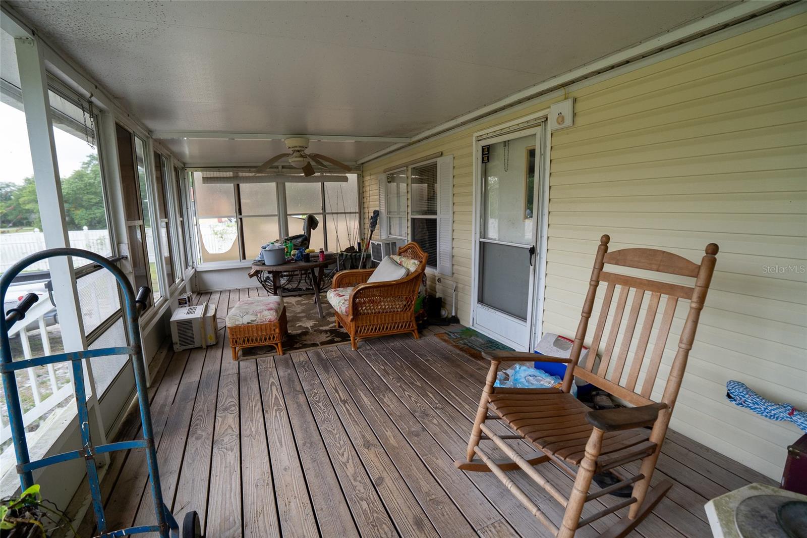 1809 E HOLIDAY DR, LORIDA, FL, 33857