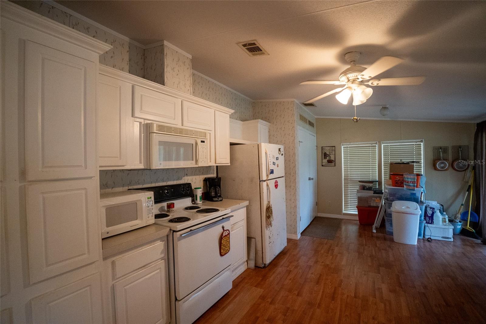 1809 E HOLIDAY DR, LORIDA, FL, 33857