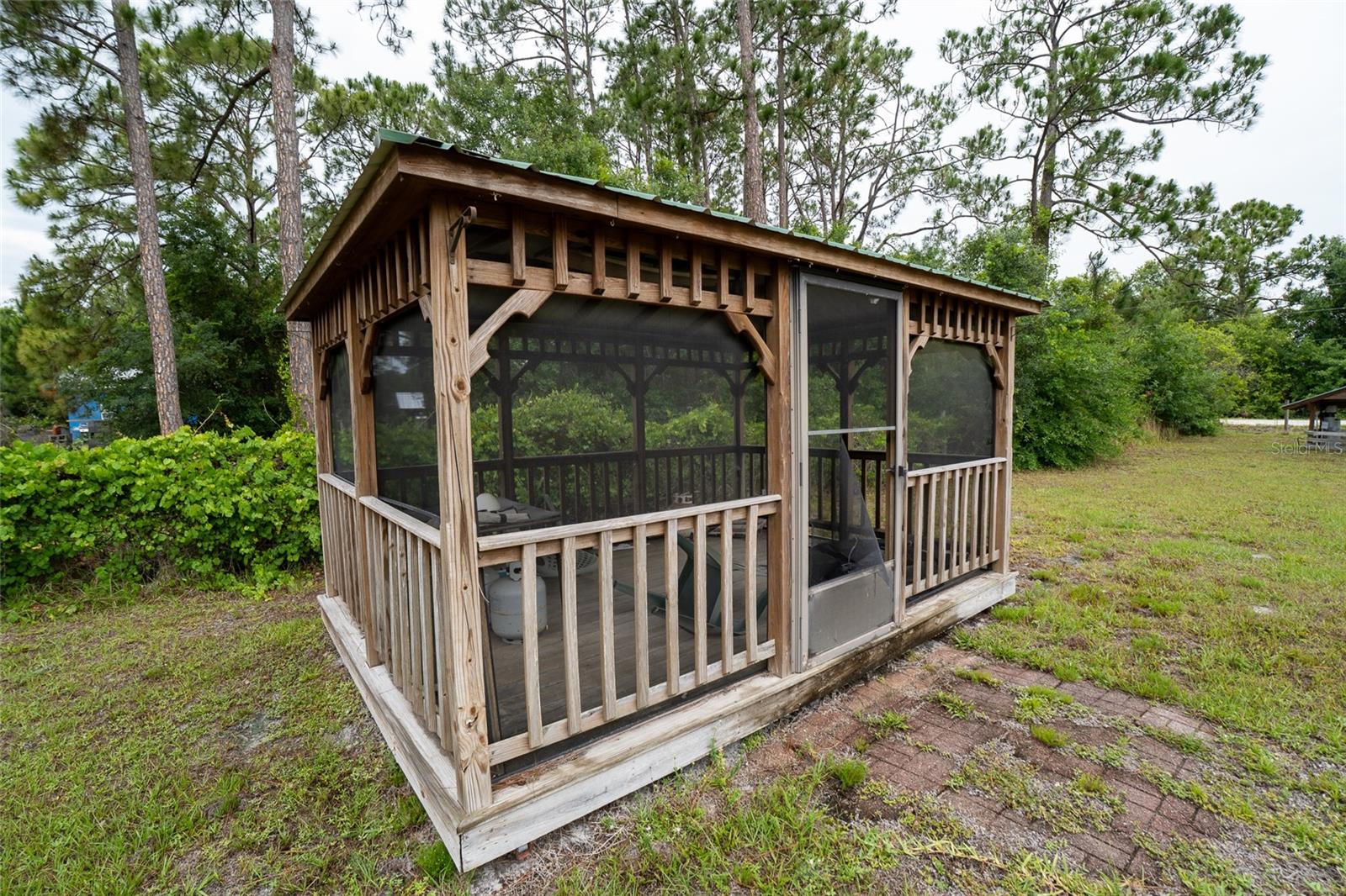 1809 E HOLIDAY DR, LORIDA, FL, 33857