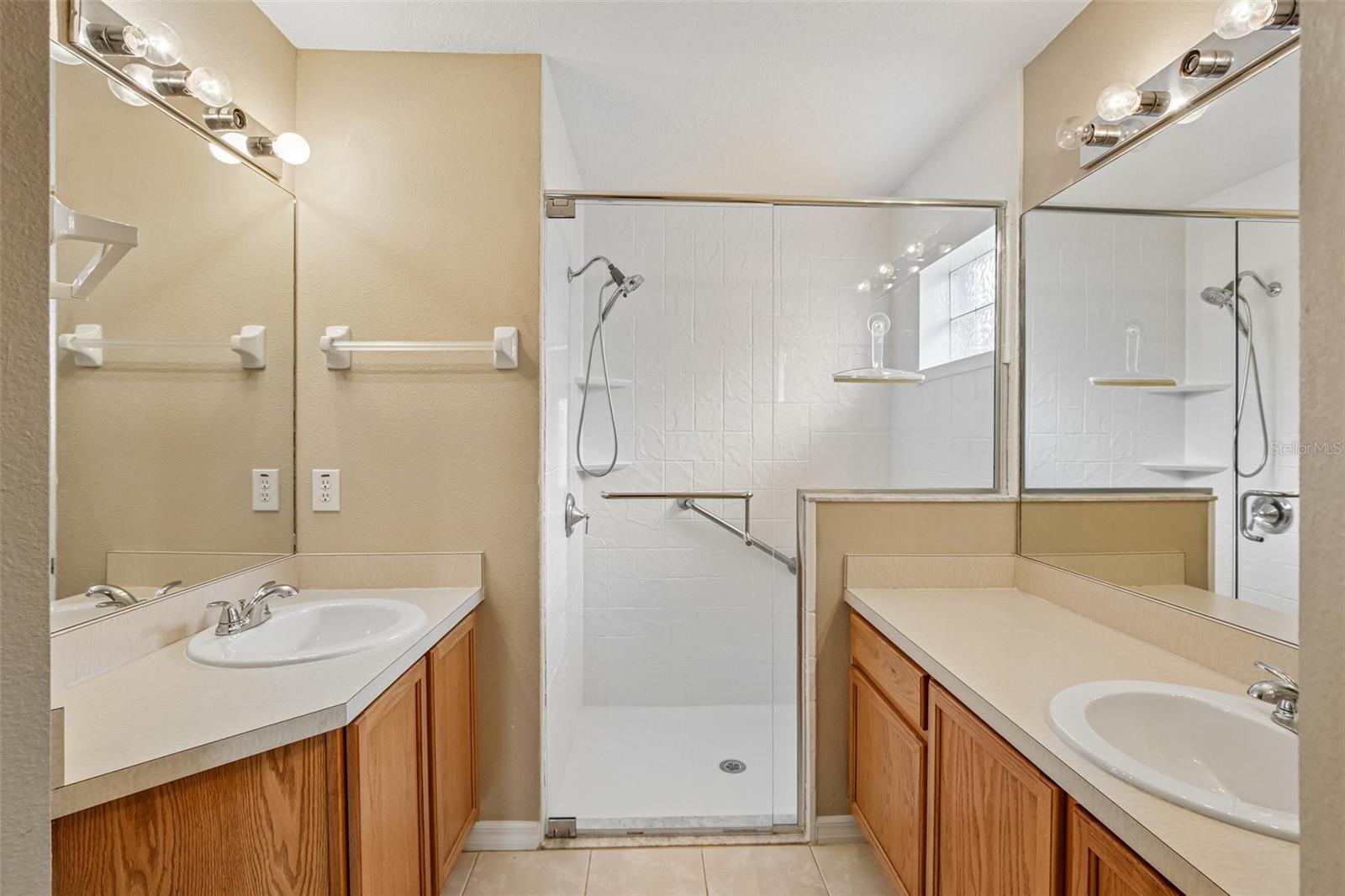 7723 BRISTOL PARK DR, APOLLO BEACH, FL, 33572