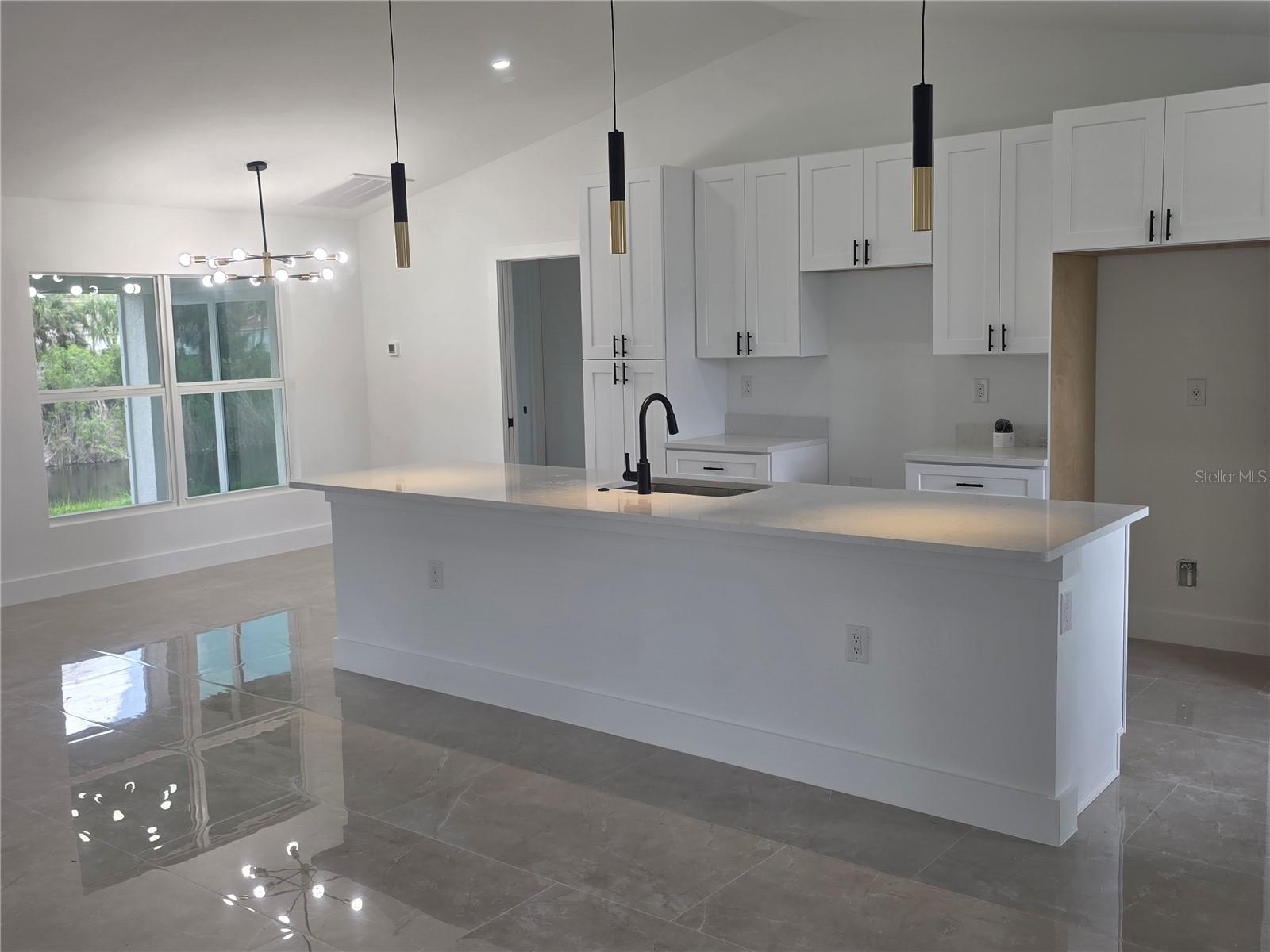 211 NE 31ST ST, CAPE CORAL, FL, 33909