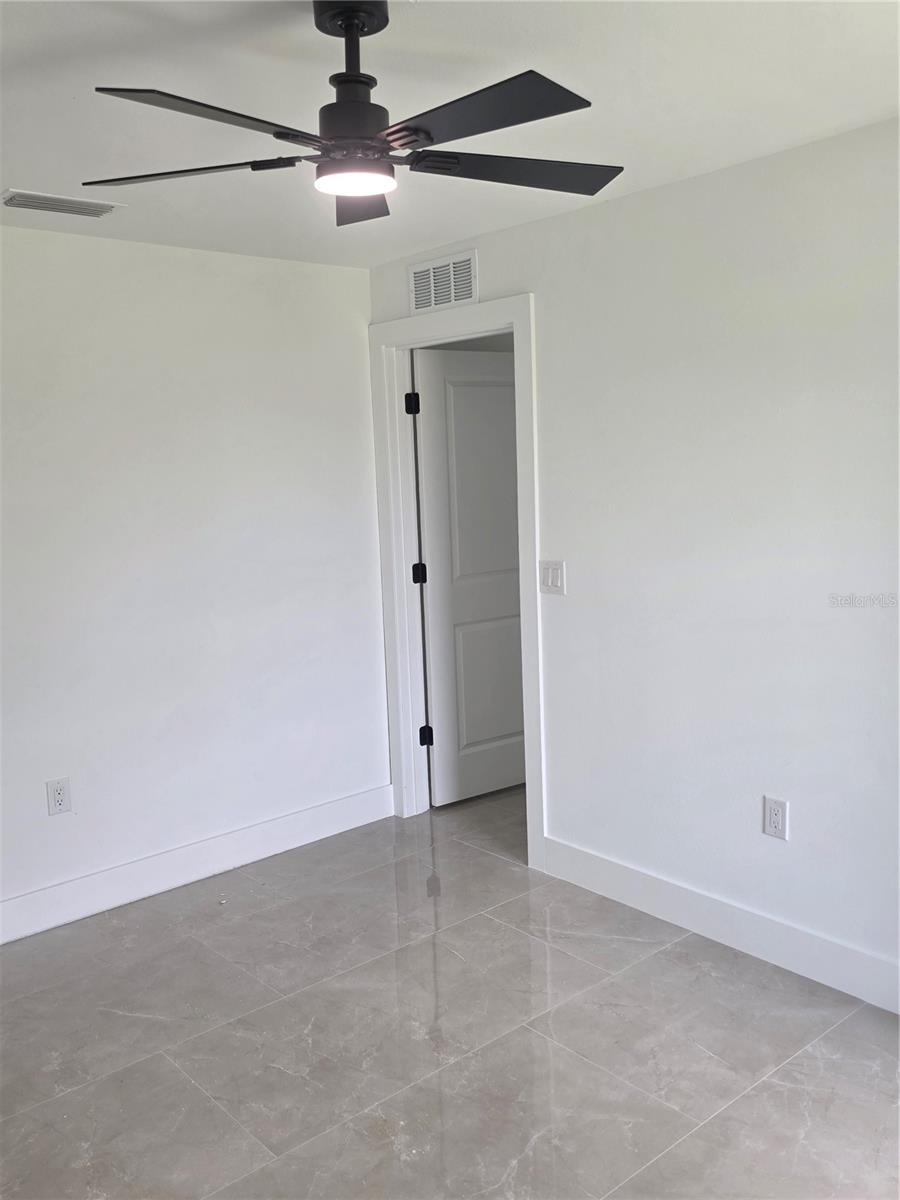 211 NE 31ST ST, CAPE CORAL, FL, 33909