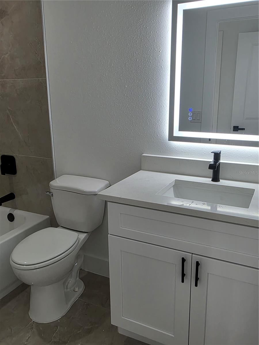 211 NE 31ST ST, CAPE CORAL, FL, 33909