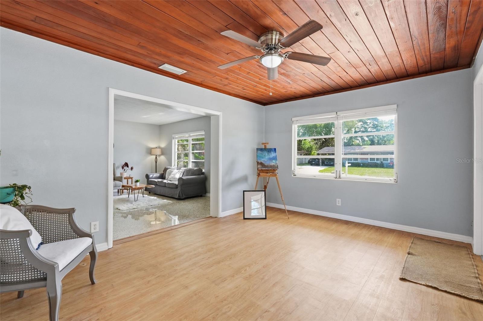 8017 CARDINAL DR, TAMPA, FL, 33617