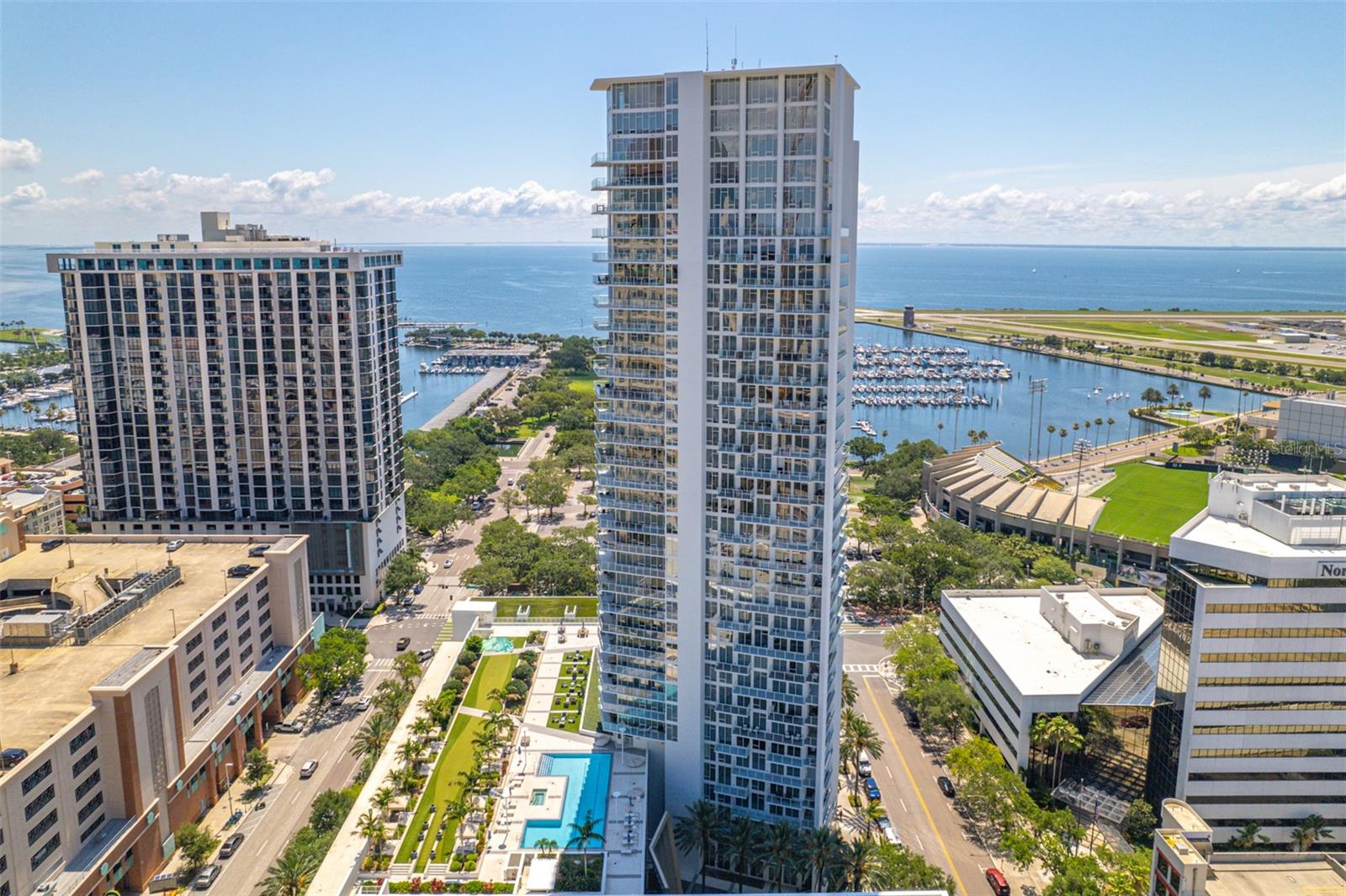 175 1ST ST S #1204, ST PETERSBURG, FL, 33701