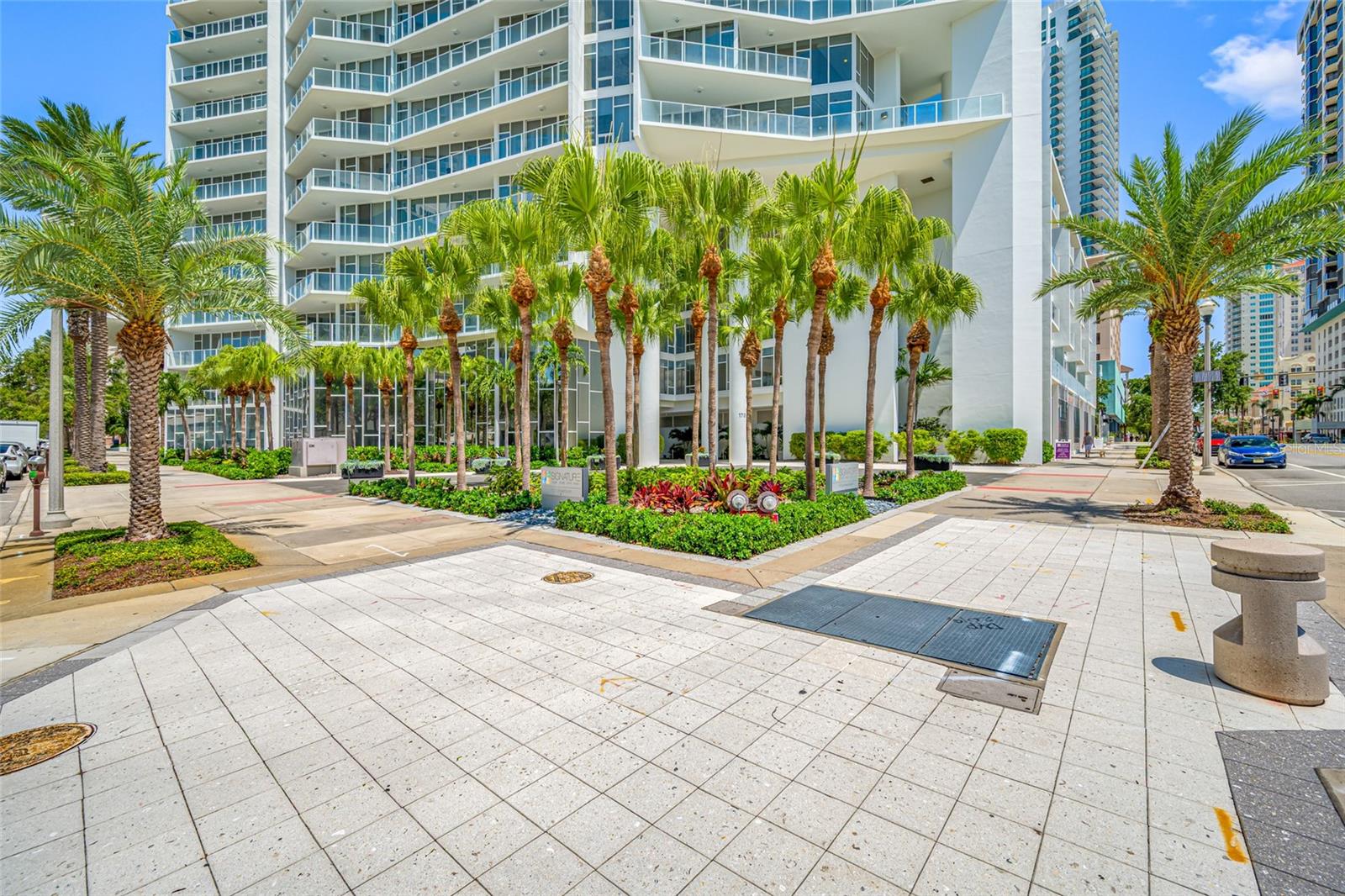 175 1ST ST S #1204, ST PETERSBURG, FL, 33701