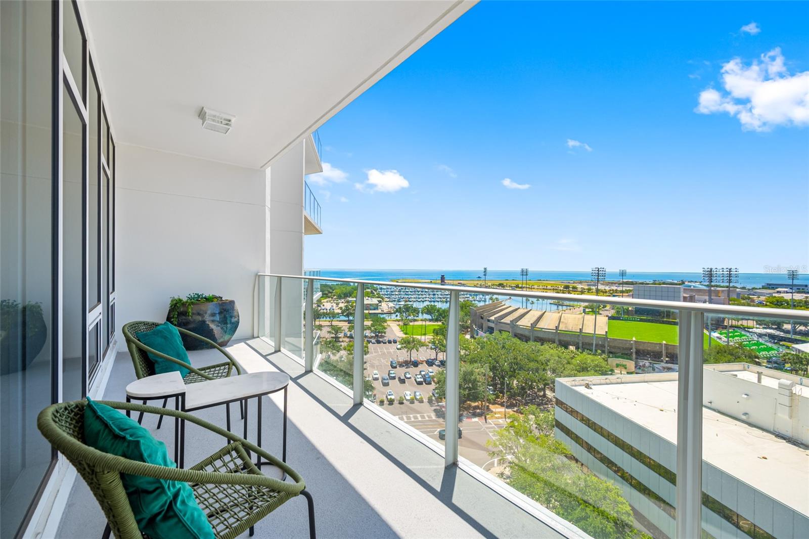 175 1ST ST S #1204, ST PETERSBURG, FL, 33701