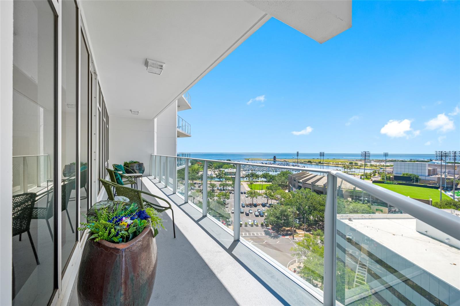 175 1ST ST S #1204, ST PETERSBURG, FL, 33701