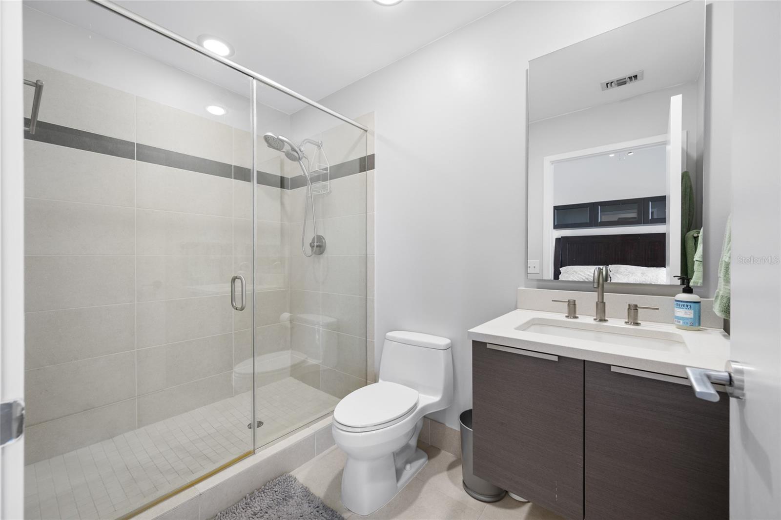 175 1ST ST S #1204, ST PETERSBURG, FL, 33701