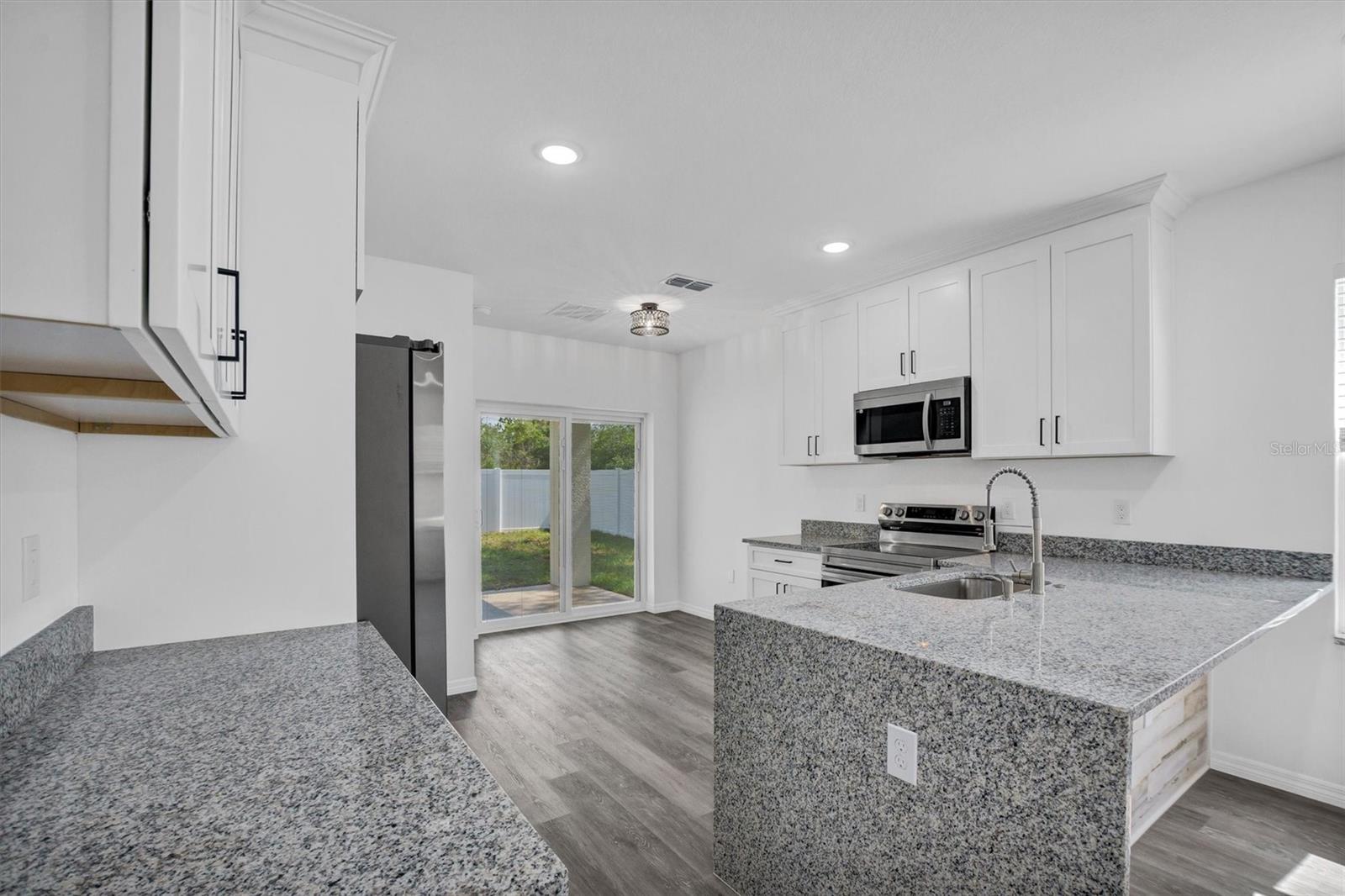 3907 ADELL RD, LAKE WALES, FL, 33898