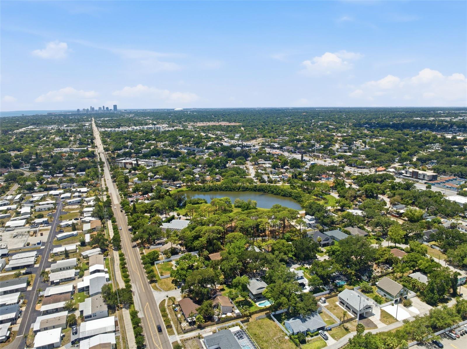 111 69TH AVE N, ST PETERSBURG, FL, 33702