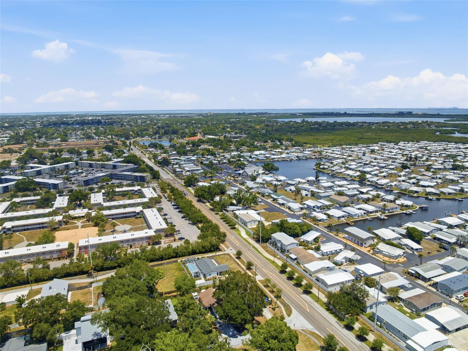 111 69TH AVE N, ST PETERSBURG, FL, 33702