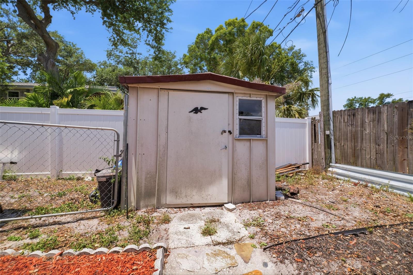 111 69TH AVE N, ST PETERSBURG, FL, 33702