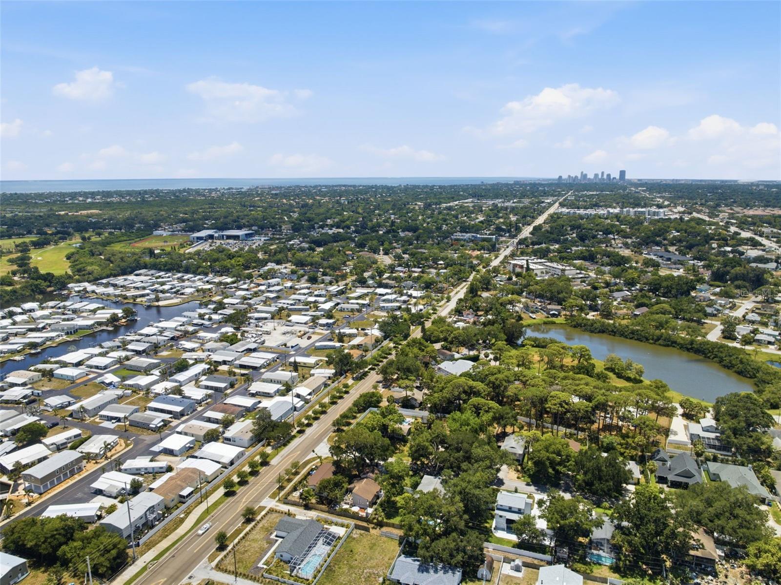 111 69TH AVE N, ST PETERSBURG, FL, 33702