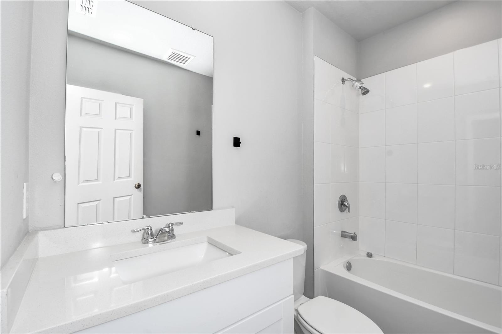 17413 BACK BAY CT, CLERMONT, FL, 34714