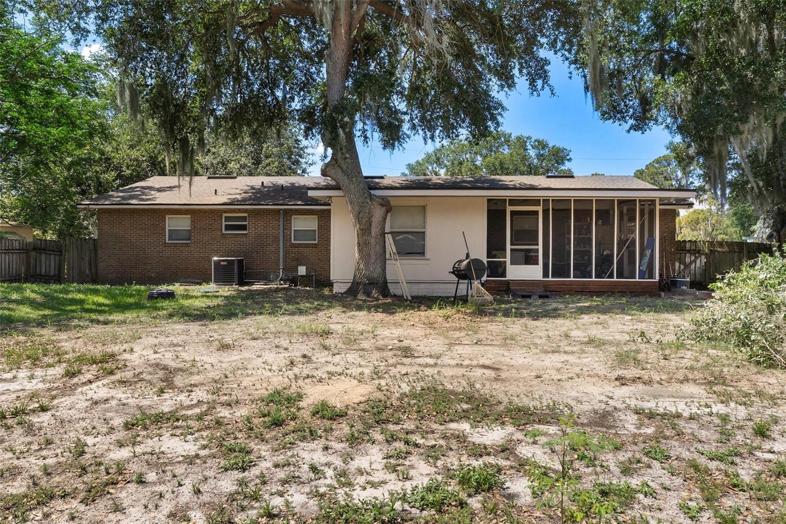 14407 LAKE JUNIETTA DR, TAVARES, FL, 32778