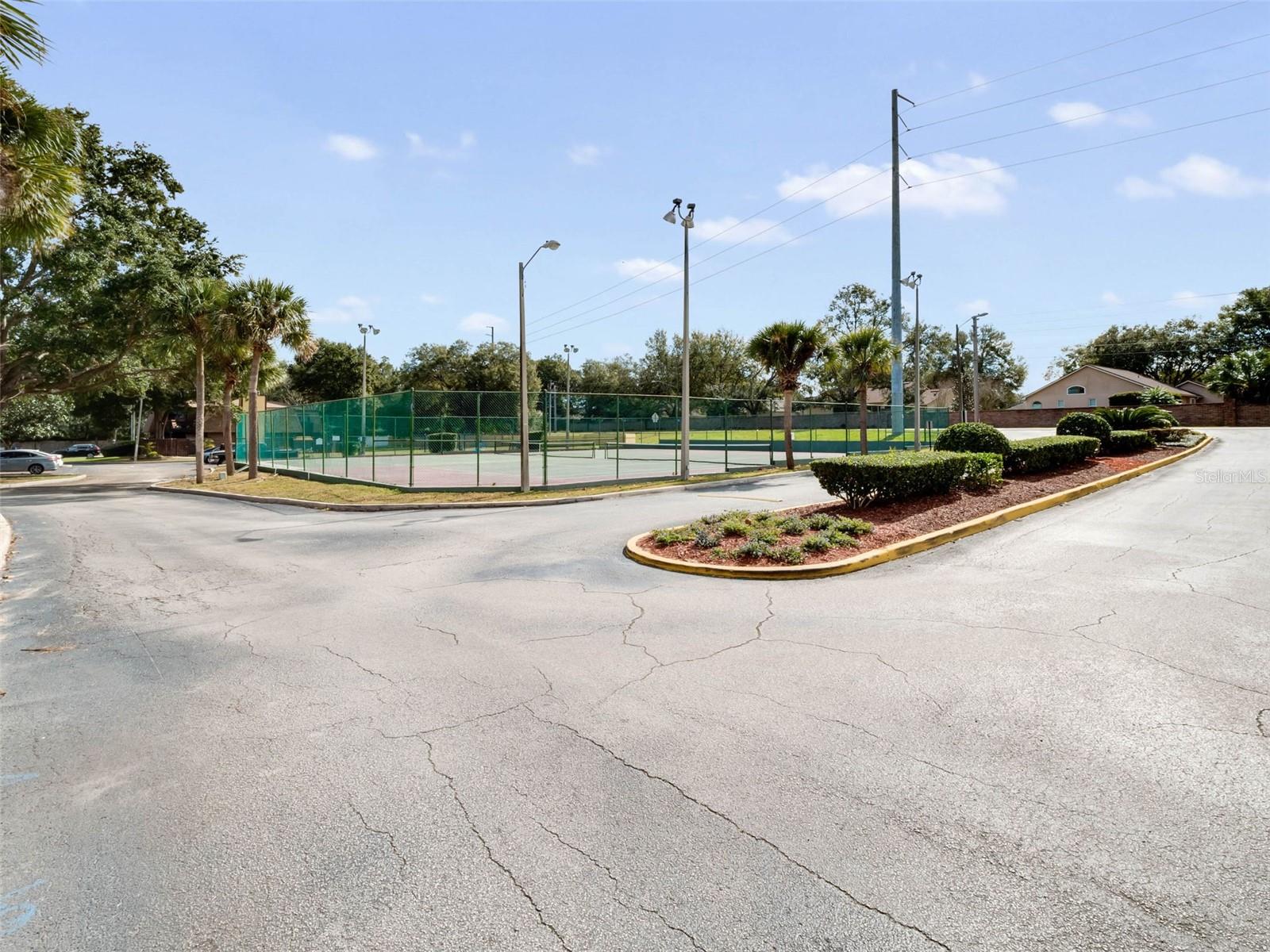 668 OLYMPIC DR #1, OCOEE, FL, 34761