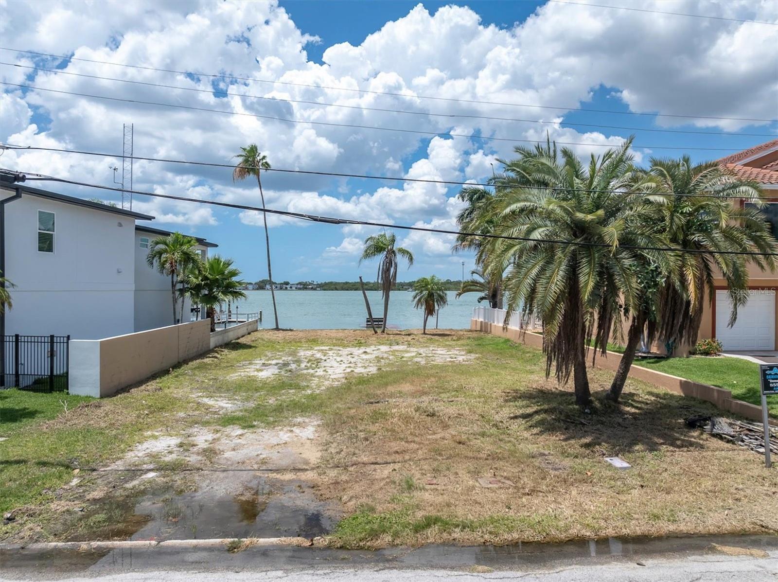 852 BAY POINT DR, MADEIRA BEACH, FL, 33708