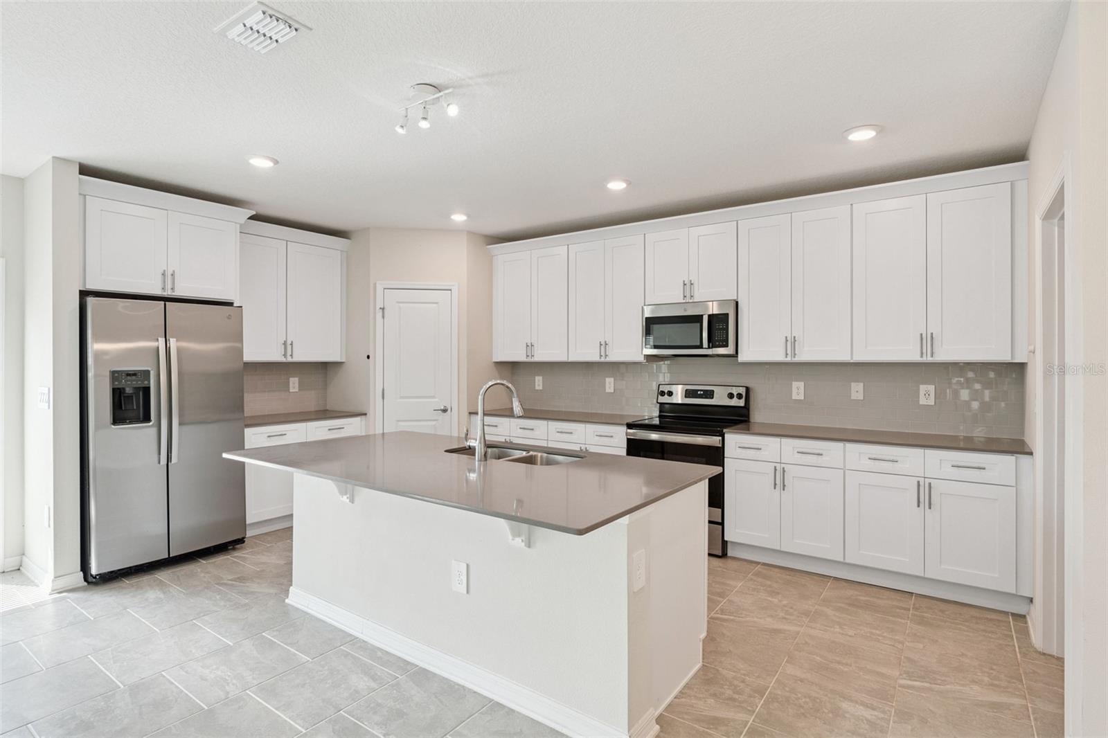 2932 MULLER OAK LOOP, OCOEE, FL, 34761