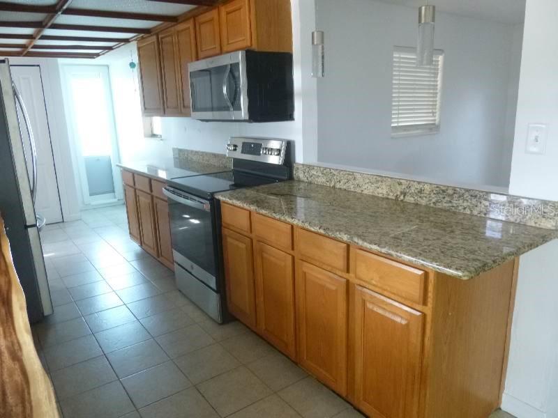 509 WALTER AVE, FROSTPROOF, FL, 33843