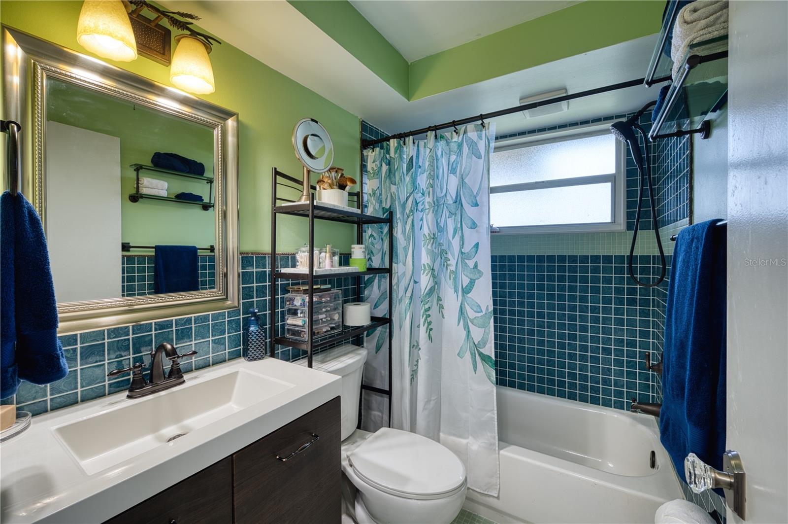510 DONA DR, NOKOMIS, FL, 34275