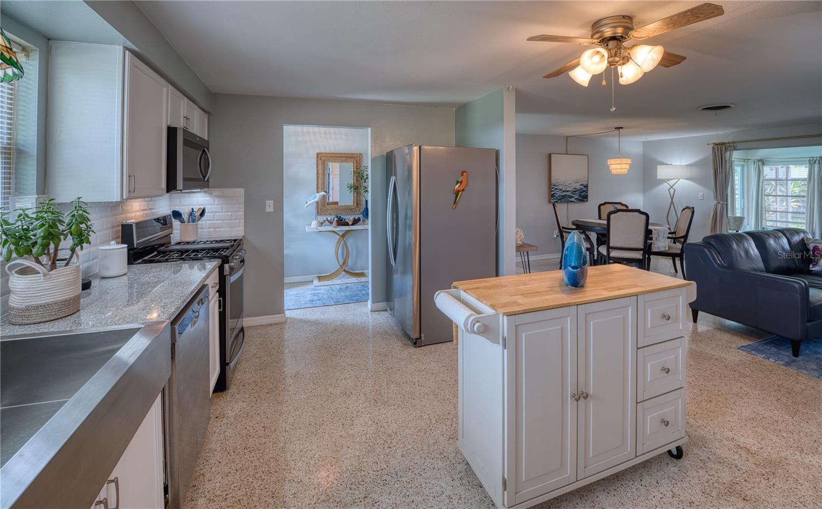510 DONA DR, NOKOMIS, FL, 34275