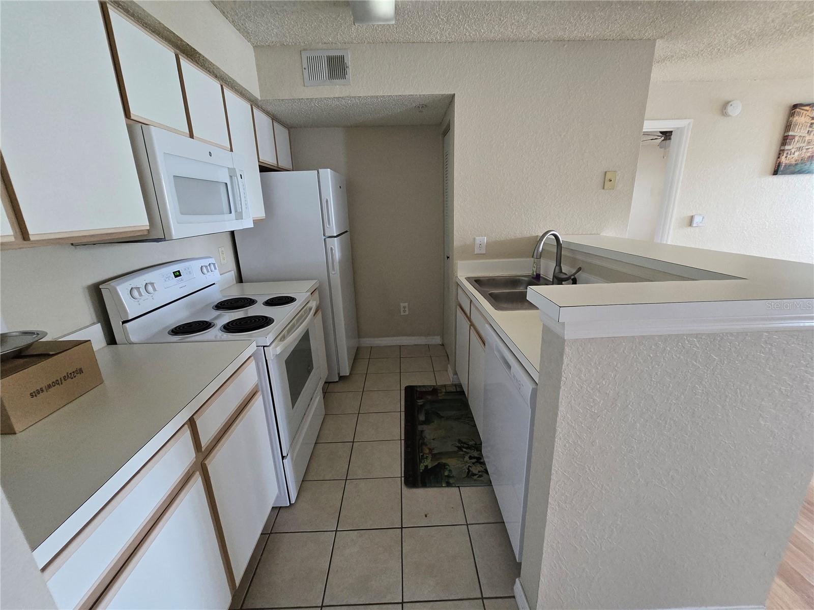 2201 KEY WEST CT #318, KISSIMMEE, FL, 34741