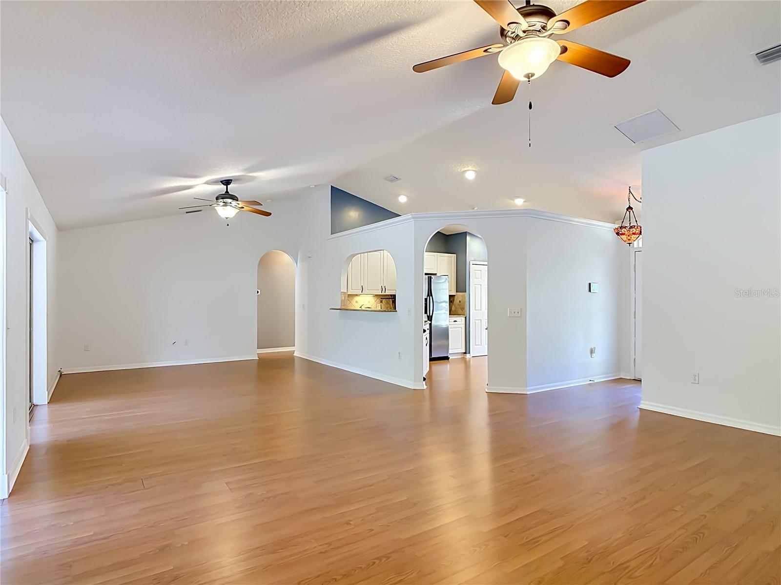 39903 GREENBRIER ST, EUSTIS, FL, 32736