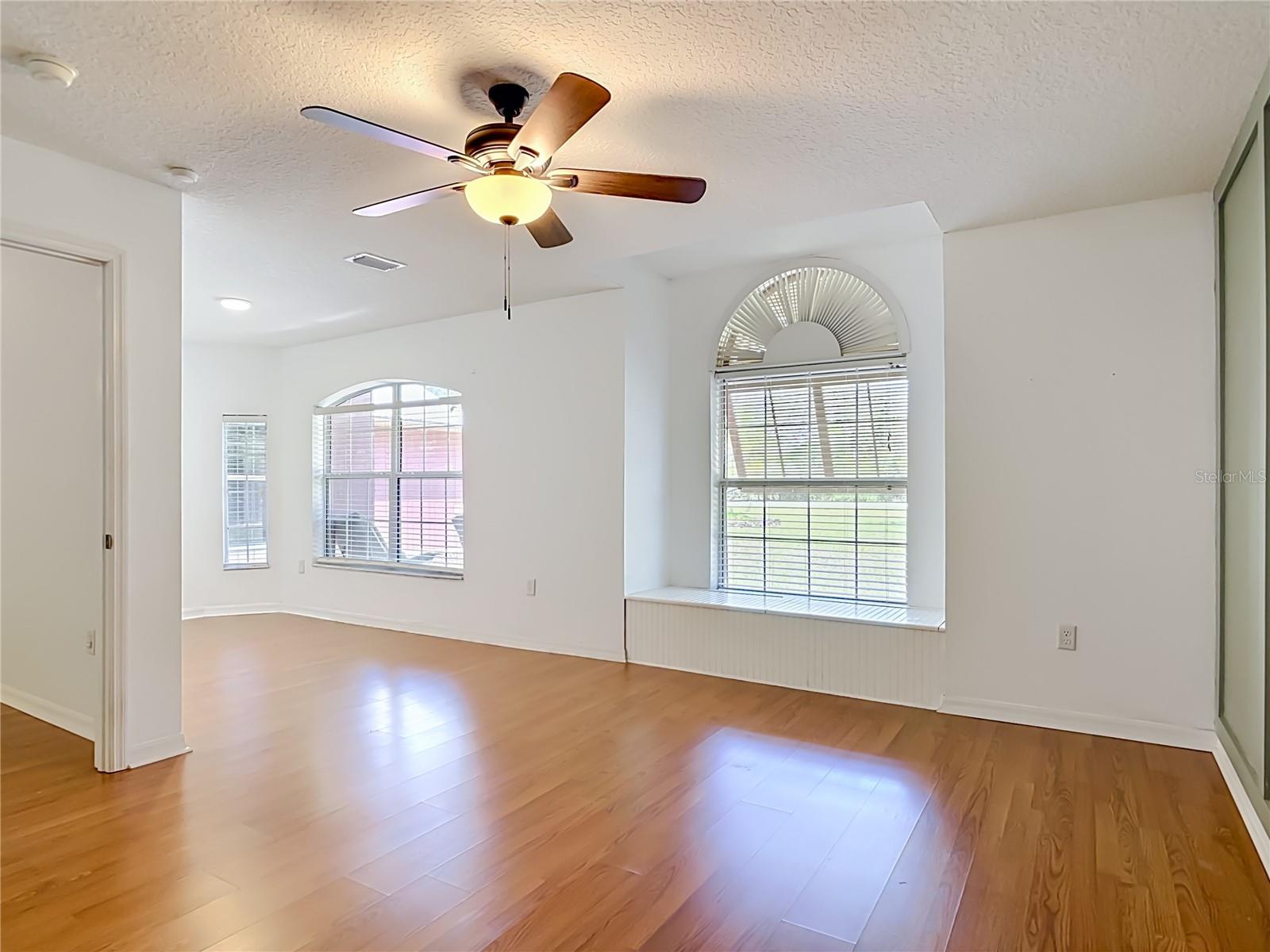 39903 GREENBRIER ST, EUSTIS, FL, 32736