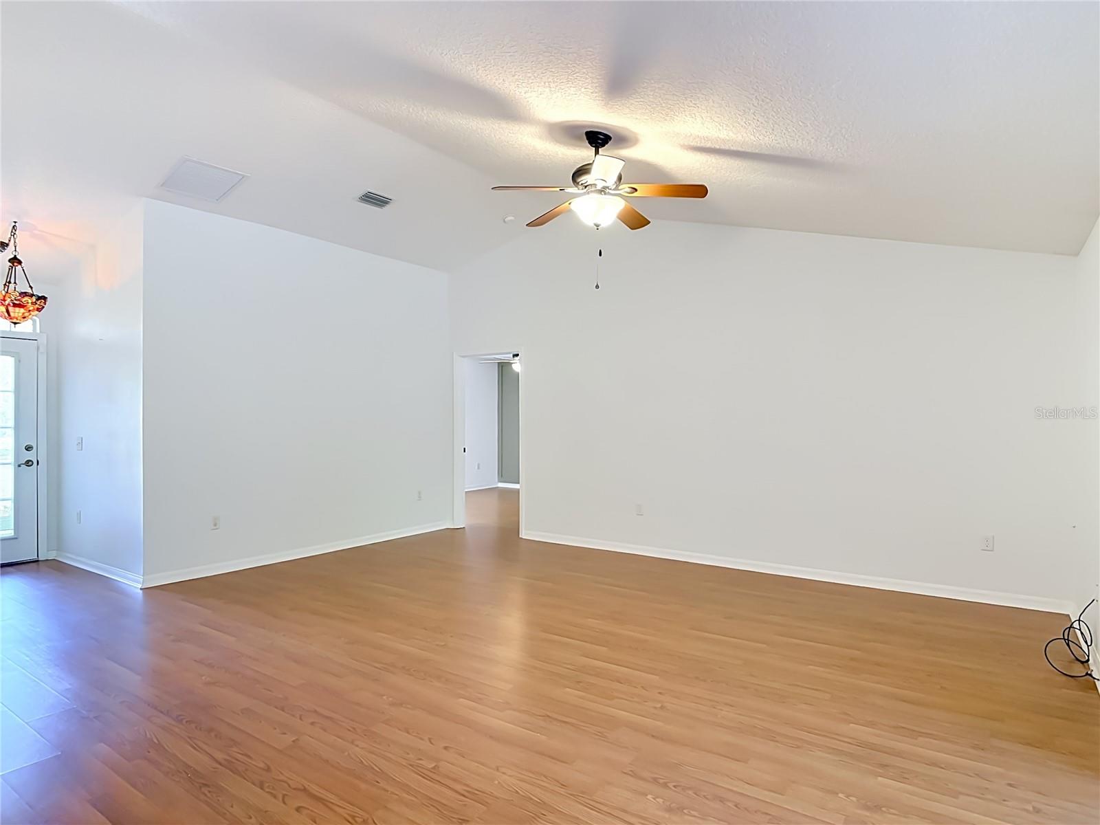 39903 GREENBRIER ST, EUSTIS, FL, 32736