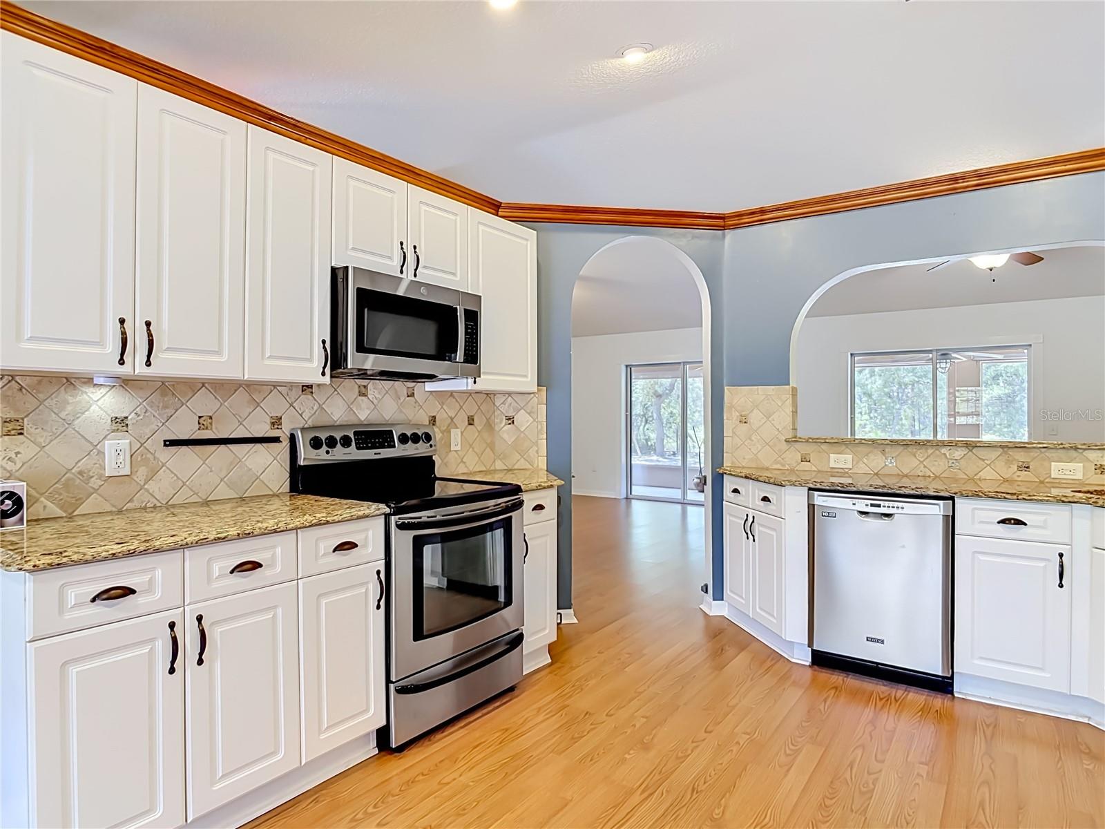 39903 GREENBRIER ST, EUSTIS, FL, 32736