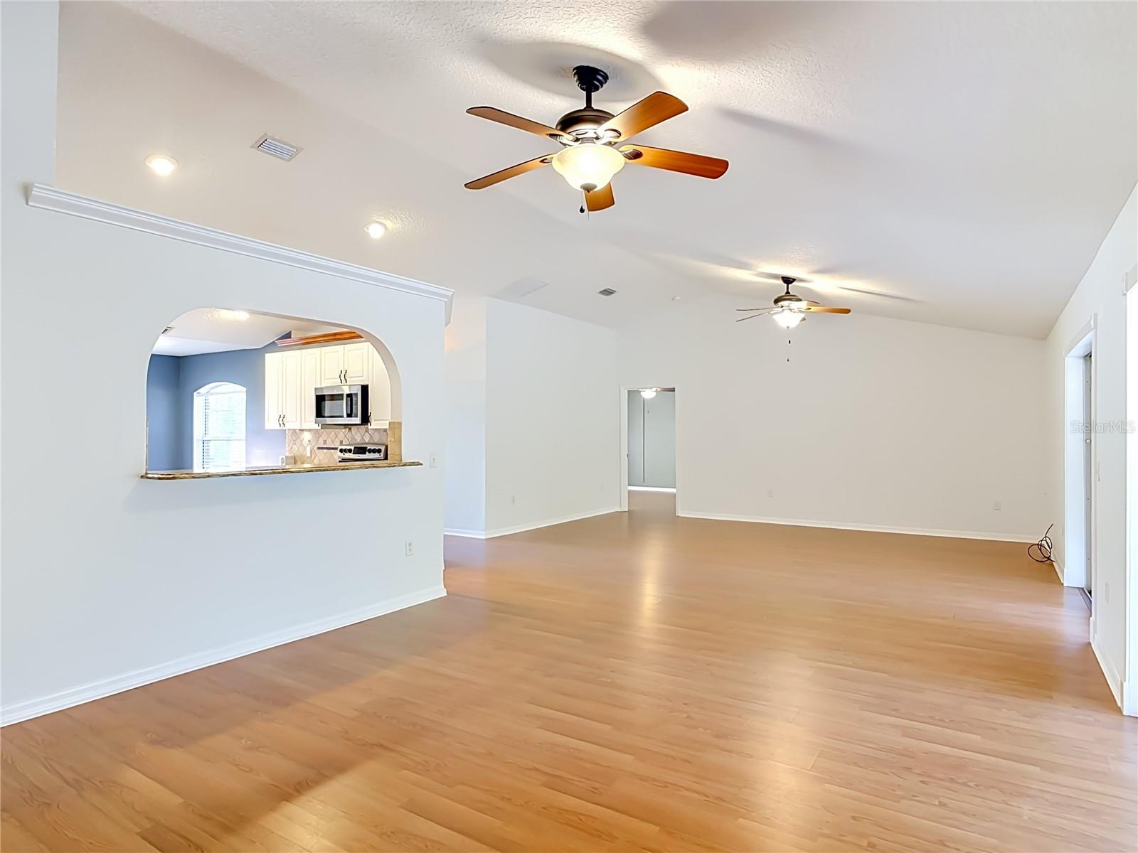39903 GREENBRIER ST, EUSTIS, FL, 32736