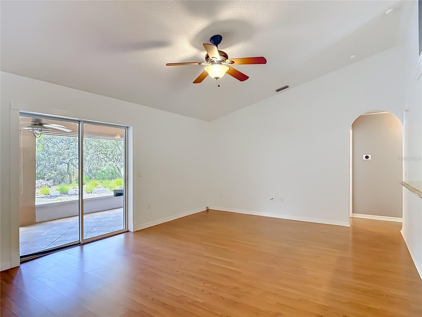 39903 GREENBRIER ST, EUSTIS, FL, 32736