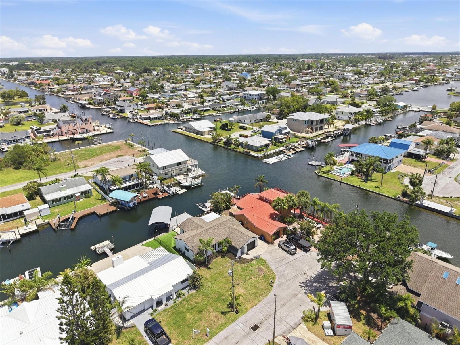 13840 BARNARD AVE, HUDSON, FL, 34667