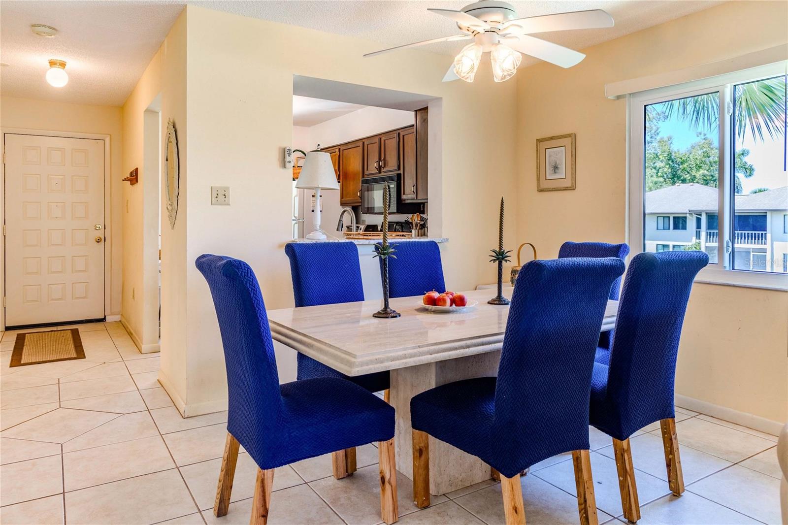 5191 LAKE VILLAGE DR #2, SARASOTA, FL, 34235
