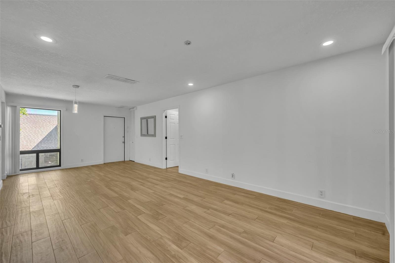 10 SHEOAH BLVD #8, WINTER SPRINGS, FL, 32708
