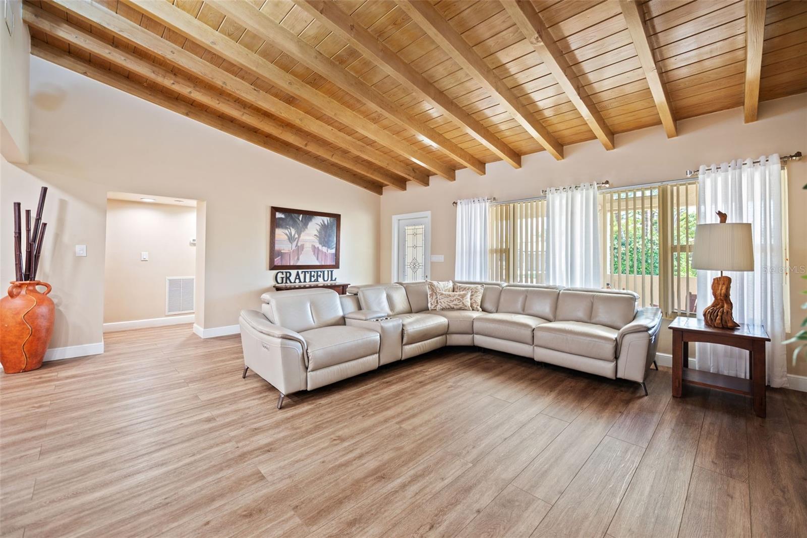 245 AVALON AVE, FORT LAUDERDALE, FL, 33308
