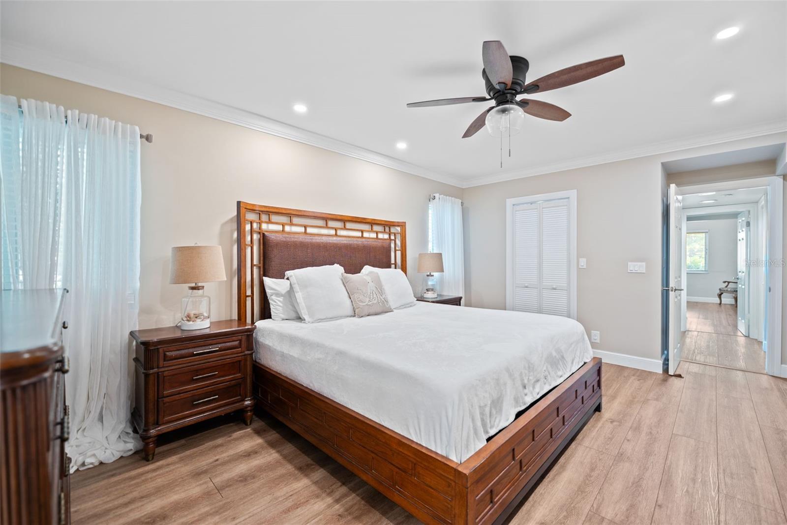 245 AVALON AVE, FORT LAUDERDALE, FL, 33308