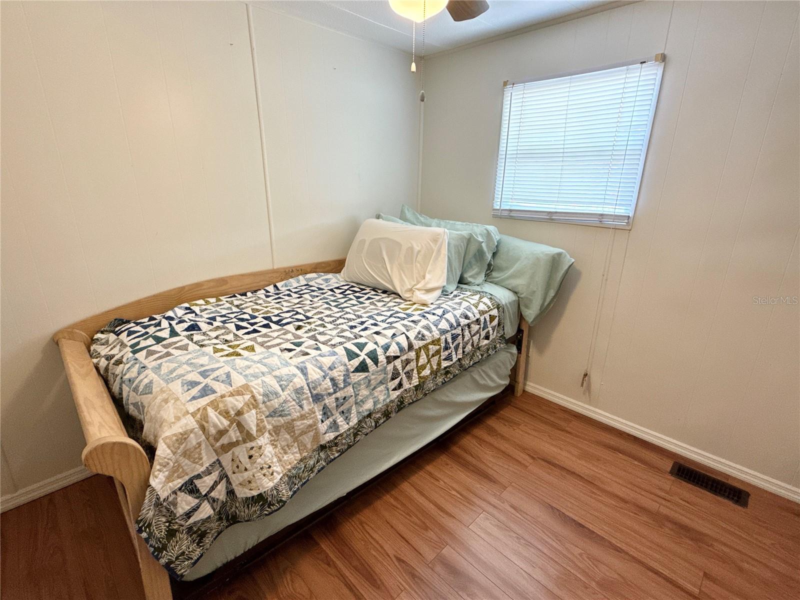 425 MOUNT PINEY AVE NE #681, ST PETERSBURG, FL, 33702