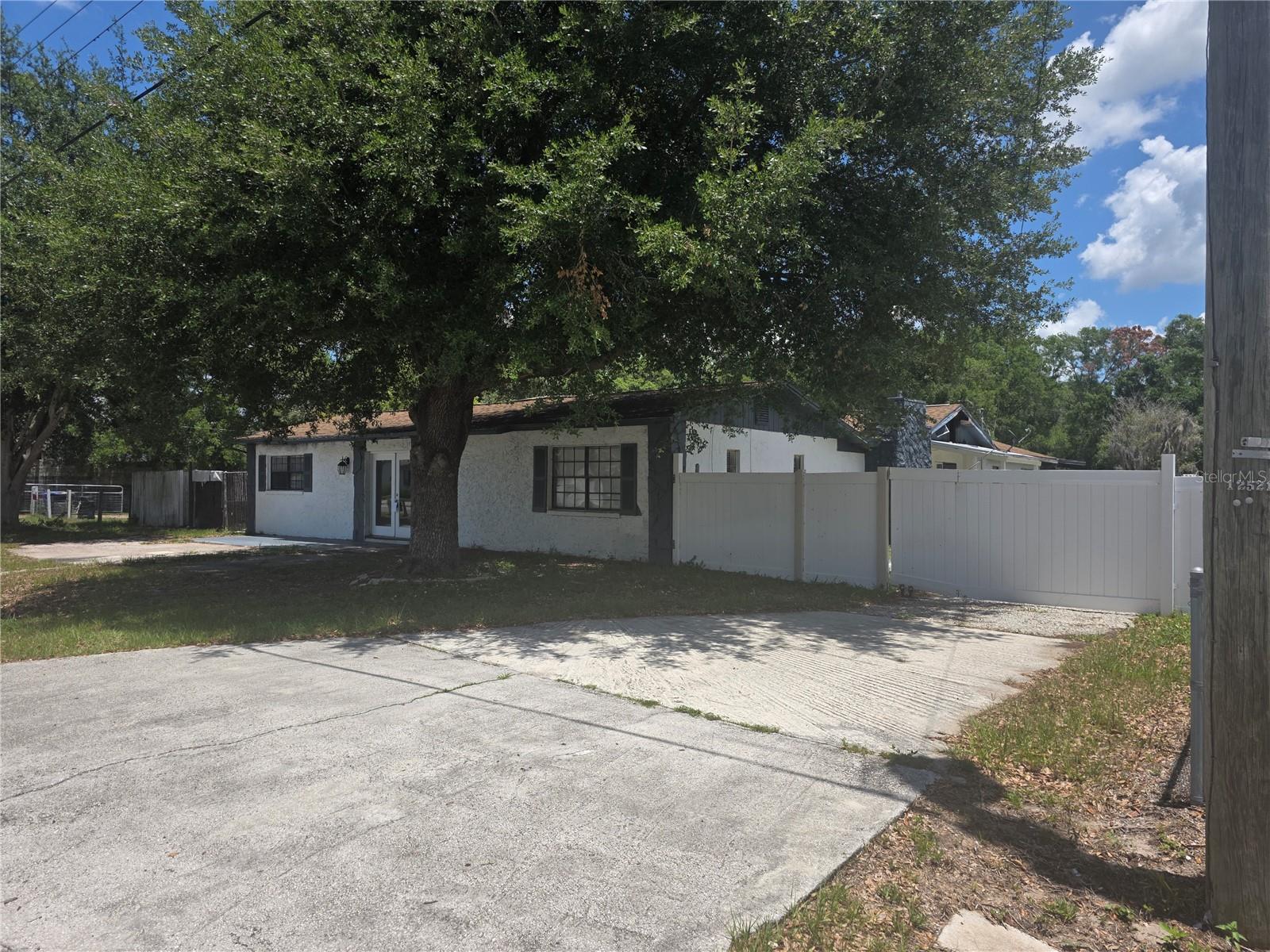 12521 PITTSFIELD AVE, TAMPA, FL, 33624