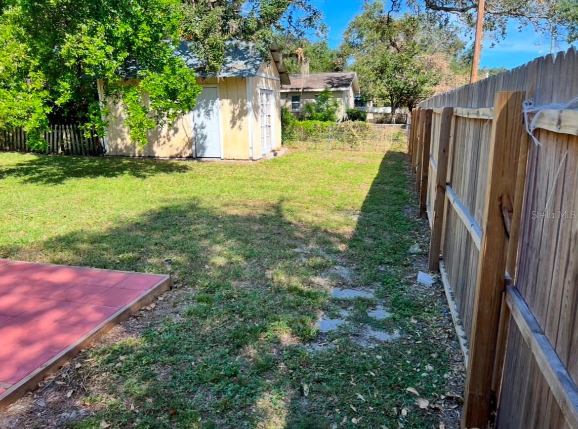 3910 E ELLICOTT ST, TAMPA, FL, 33610