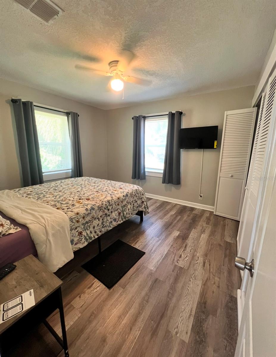 3910 E ELLICOTT ST, TAMPA, FL, 33610