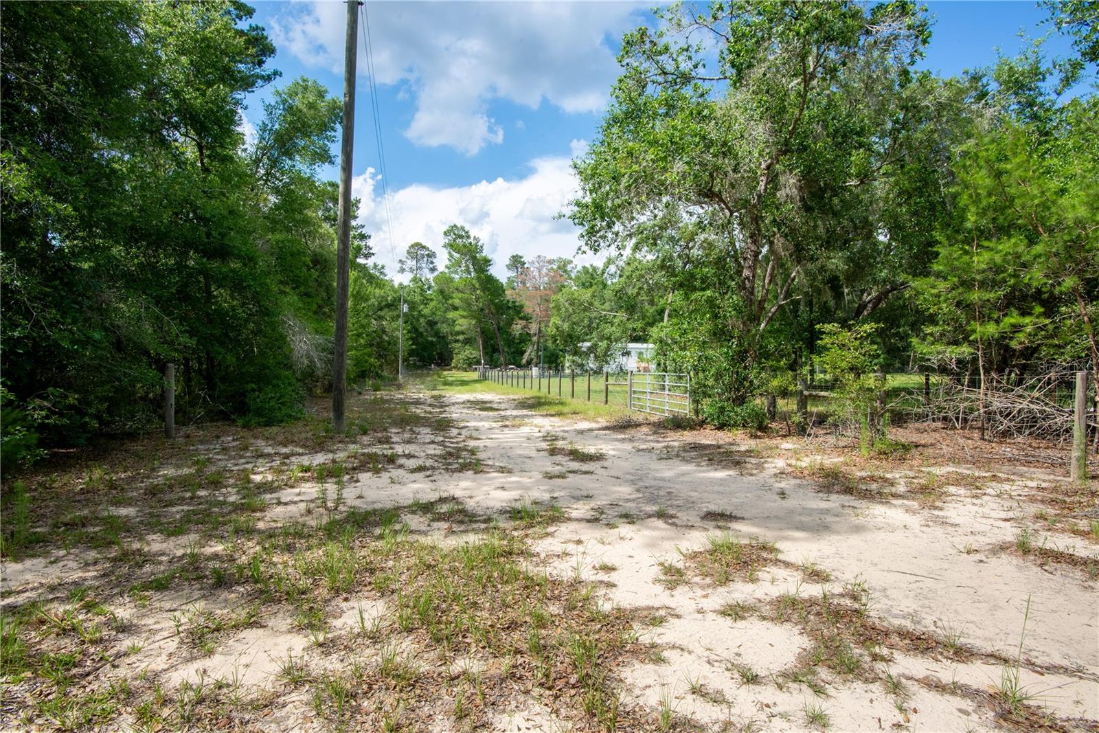 26721 CHIPPEWA TRL, BROOKSVILLE, FL, 34601
