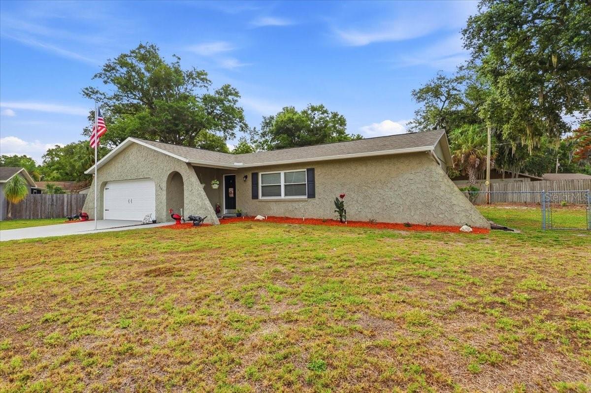 552 HARDENOAK BLVD, LAKELAND, FL, 33813