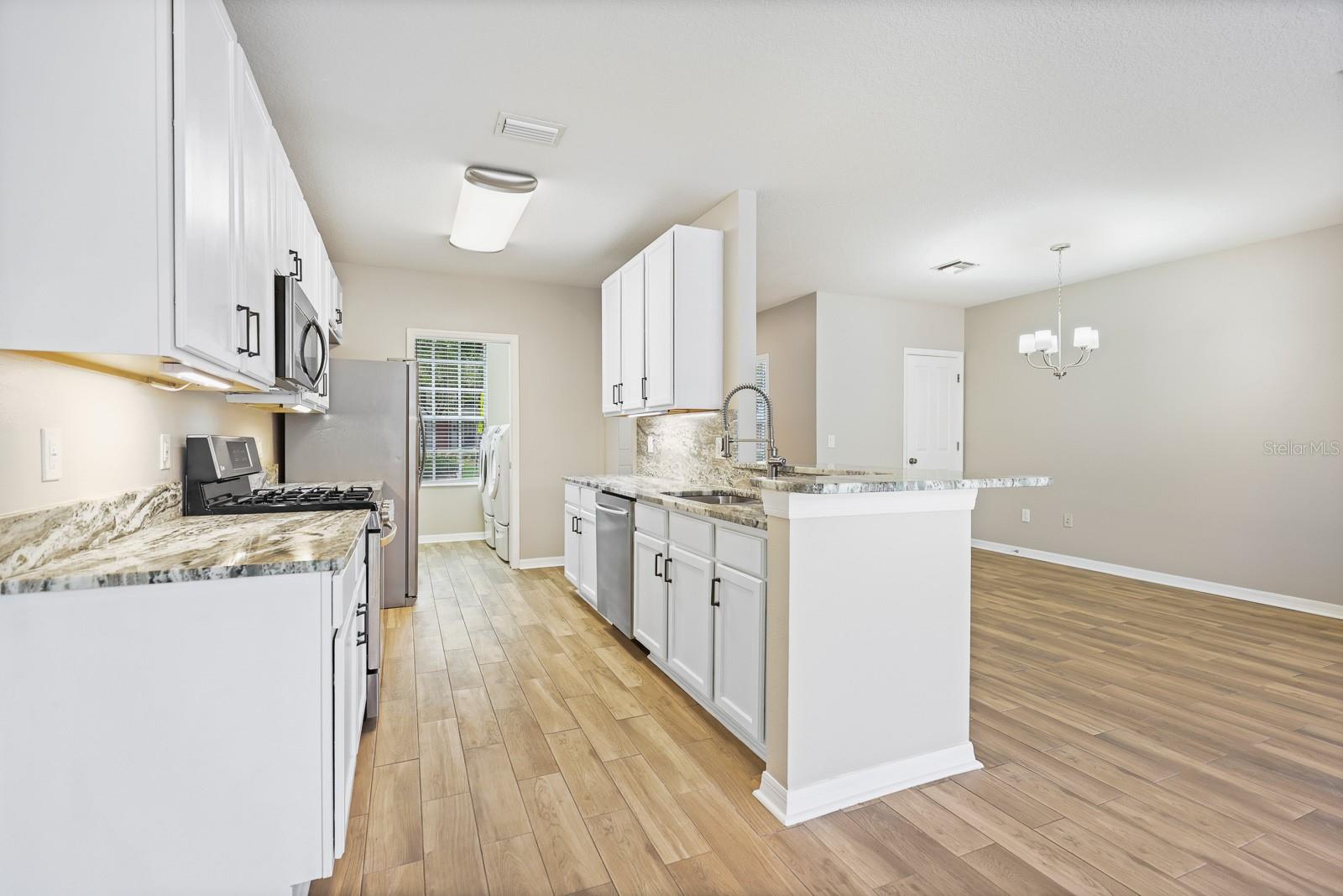 6123 FISHHAWK CROSSING BLVD, LITHIA, FL, 33547