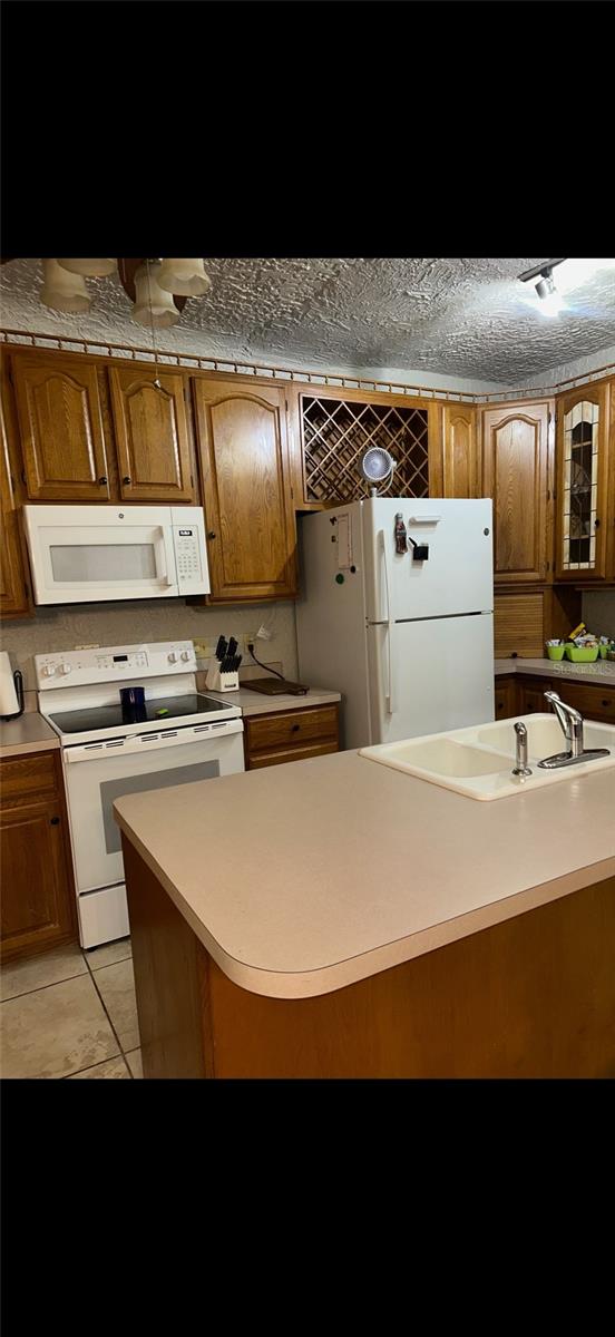 HOWEY, HOWEY IN THE HILLS, FL, 34737