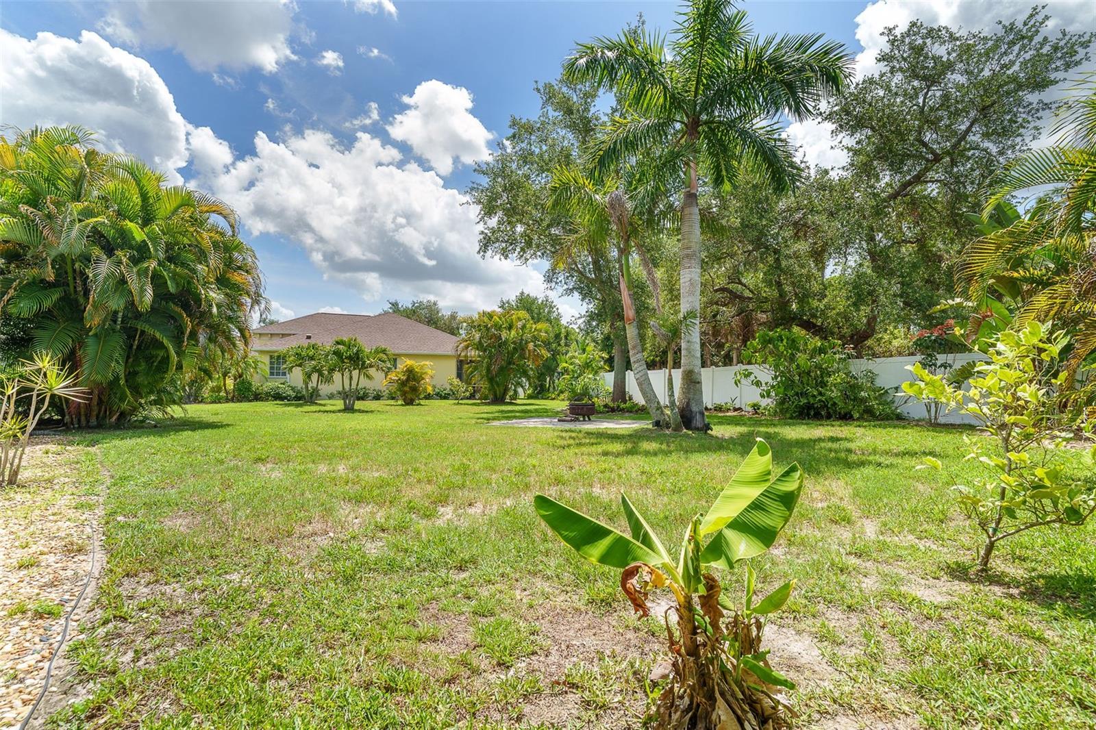 122 CLEAR LAKE DR, ENGLEWOOD, FL, 34223