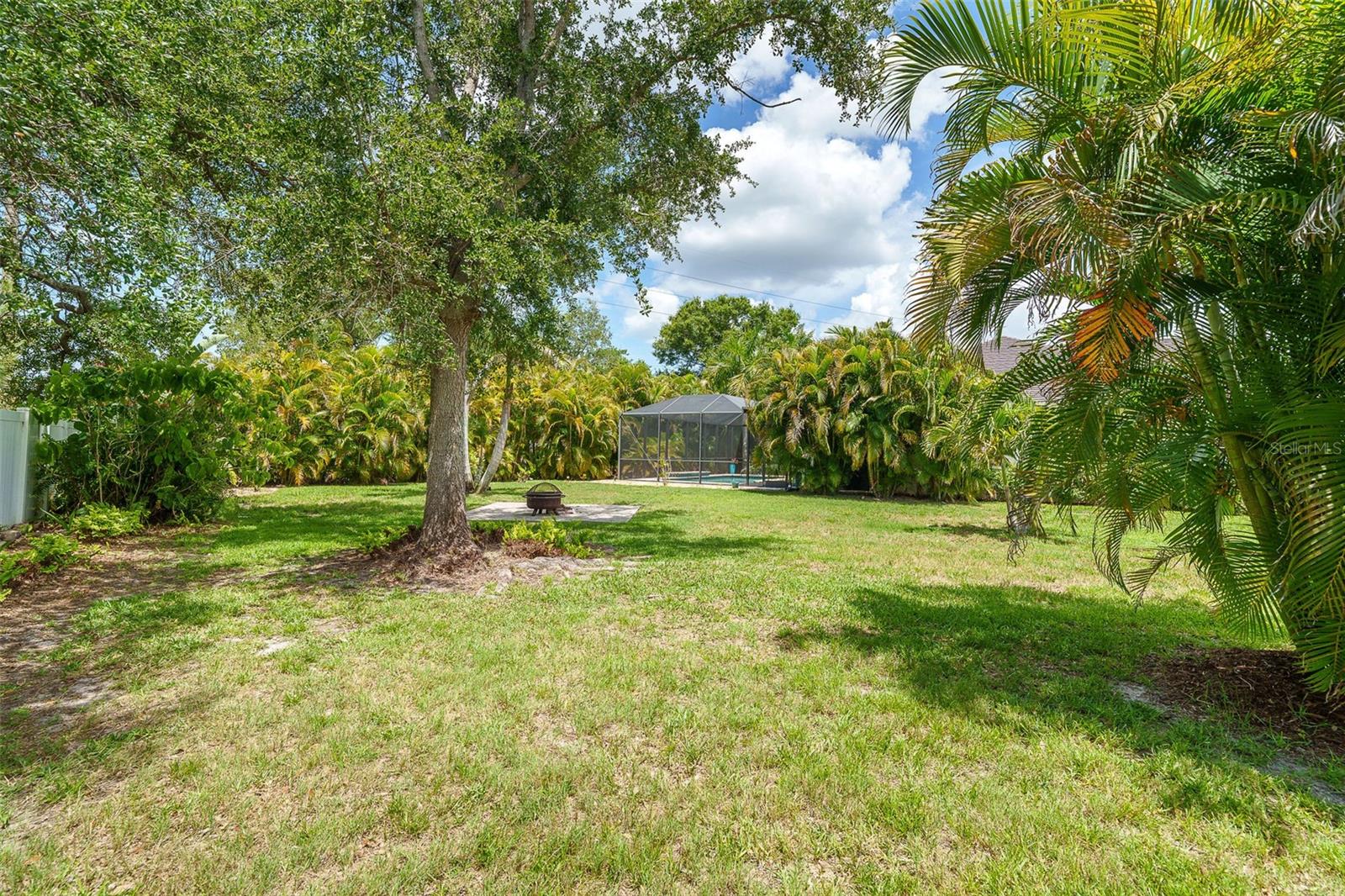 122 CLEAR LAKE DR, ENGLEWOOD, FL, 34223